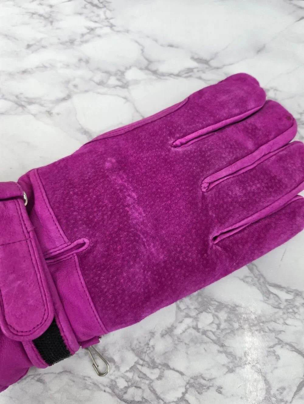 Wilsons Leather Fuchsia Pink Suede Winter Gloves Faux Sherpa Lining